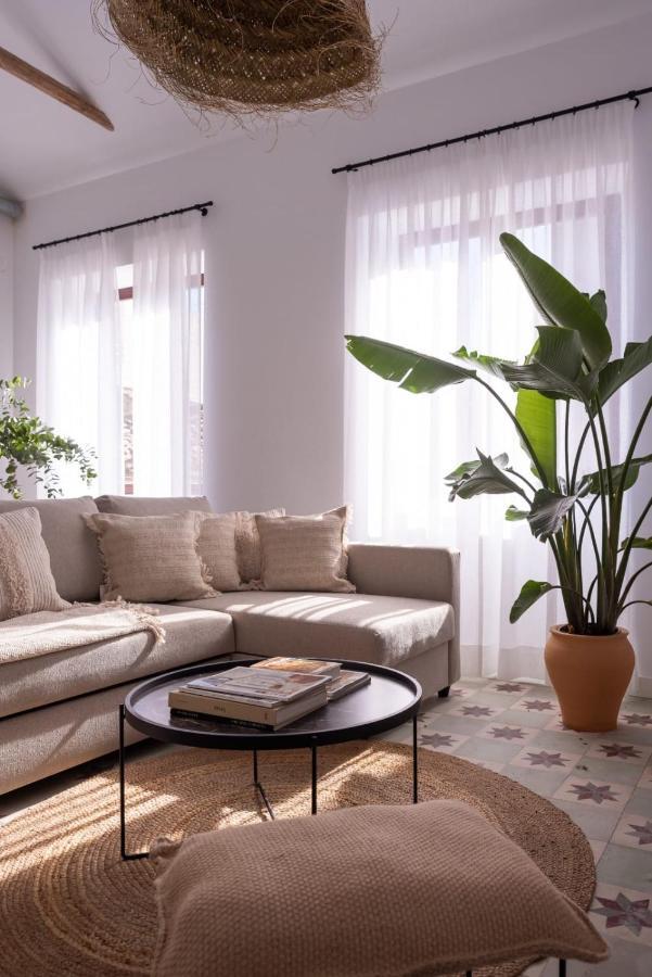 Apartamento Junto A Hospital Real Apartment Granada Luaran gambar